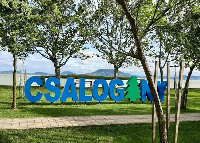 Elizabeth Ii. Balatonfenyves